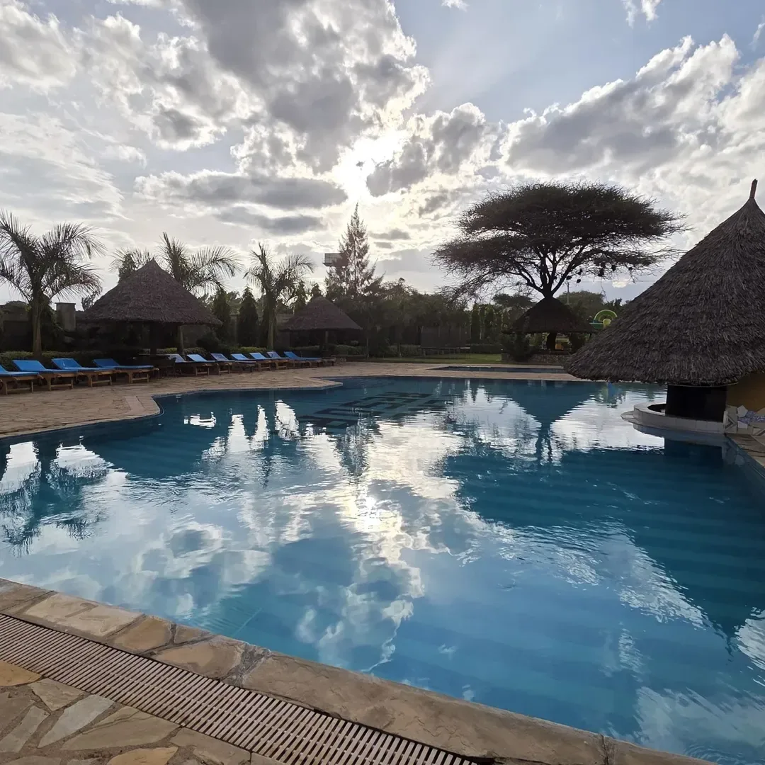 Penety Amboseli Resort